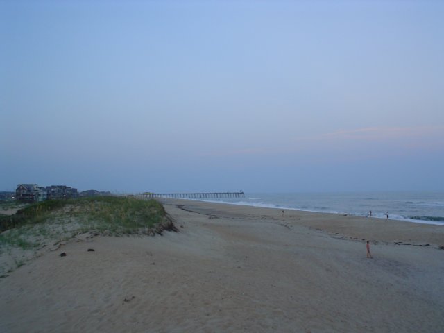 hatterasislandbeach01.jpg